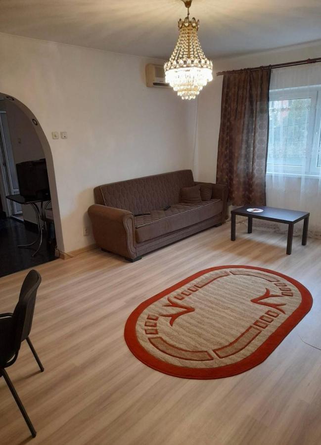 Ploiesti Ultracentral !!! Exteriör bild