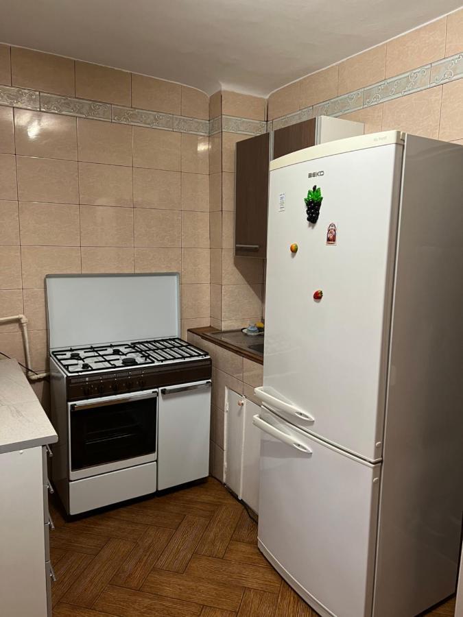 Ploiesti Ultracentral !!! Exteriör bild